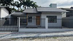 Casa Para Venda Possui 123 Metros Quadrados Com 2 Quartos Em Encano - Indaial - Santa Cata