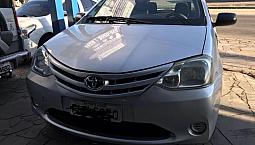 Toyota Etios X 1.3 Hatch 2013 Em Ótimo Estado