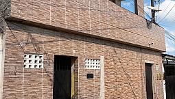 Alugo Casa Alto Burity ( Macaxeira) 