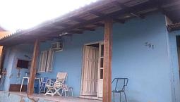 Casa À Venda