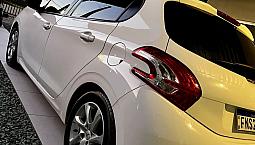 Peugeot 208 Allure 1.5 Flex 8V 5P 2014