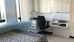 Apartamento Mobiliado De 1/4 / Ótima Localização
