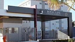 Royal Life - 3 Quartos .