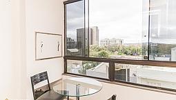 Apartamento Para Venda Tem 53 Metros Quadrados Com 1 Quarto Em Centro Histórico - Porto Al