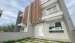 Sobrado Triplex De 3(Três) Dormitórios, Sendo 1(Uma) Suíte, Localizado No Bairro Quintas D