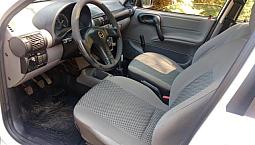 Gm - Chevrolet Classic Veículo