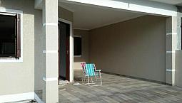 Casa,Garagem,Patio Nos Fundos.area De Serviço