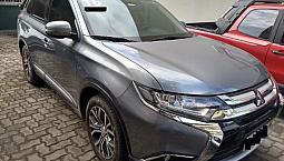 Outlander 2.0 Automática