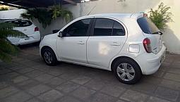 Nissan March R$ 23.500,00