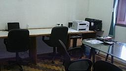 Direto . Sem Fiador . Ótima Sala Comercial Ou Depósito No Centro Histórico