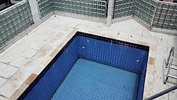 Oportunidade . Cobertura Com 237M², 4 Quartos, 3 Suítes, Piscina. A 200M Do Mar. P. Verde