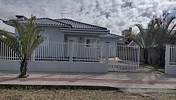 Casa Para Alugar Na Temporada De Verão Em Balneário Gaivota -Sc 