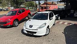 Peugeot 207 Active 1.4 Flex 8V 5P 2014