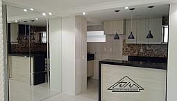 Apt 2 Qts Em Boa Viagem Com  Móveis Fixos