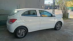 Chevrolet Onix Hatch Lt 1.0 8V Flex Power Mec. 4P 2013