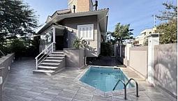 Casa 4 Suites À Venda No Bairro Chácara Das Pedras - Porto Alegre/Rs