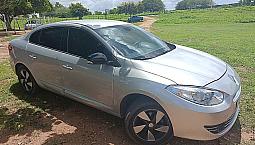 Fluence 2012 2.0 143 Cavalos Manual