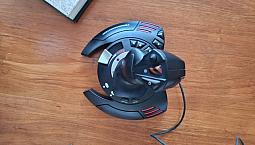 Joystick Thrusmaster