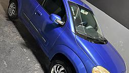 Fiat Uno Attractive 1.4 Evo Fire Flex 8V 4P 2011