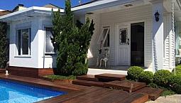 Casa Com Designer Americano