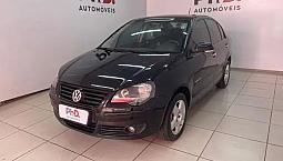 Volkswagen Polo Sedan 1.6 4P