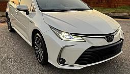 Toyota Corolla Altis Prem. Hybrid 1.8 Flex Aut 2021