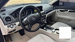 Mercedes C180 Extremamente Nova