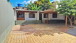 Alugo Casa Na Vila Planalto 