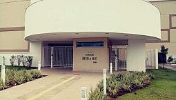 Apartamento Com 3 Quartos Para Locação Proximo A Faculdade Unic Beira Rio.