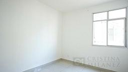 Apartamento De 3 Quartos Na Praia Do Canto. Código 1071