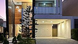 Casa Mobiliada Com 4 Suites, Energia Solar E Piscina Na Cidade Alpha