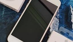 Iphone 8 Gold 64Gb Com Acessórios.