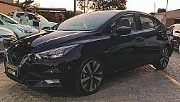 Nissan Versa Exclusive 22/22