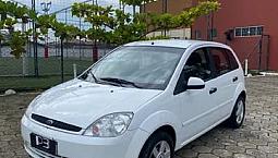 Ford Fiesta Hatch - 2003  Completo