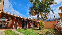 Casa A 400M Da Praia Em Caraguatatuba, Massaguaçu, Com 2 Quartos, 131M²