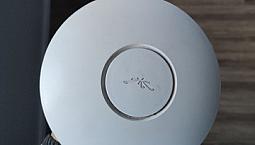 Roteador Ubiquiti - Unifi.