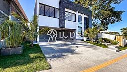 Casa À Venda No Bairro Residencial Goiânia Golfe Clube - Goiânia/Go