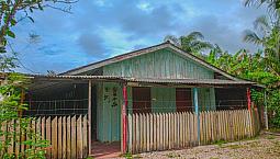 Casa Em Excelente Terreno Em Guaratuba - Pr
