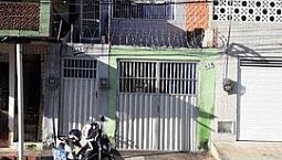Casa Com 2 Dormitórios Para Alugar Por R$ 600,00/Mês - Pan Americano - Fortaleza/Ce