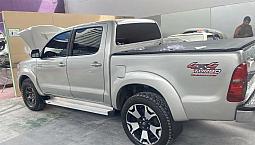 Toyota Hilux Cd Srv D4-D 4X4 3.0 Tdi Dies 2013