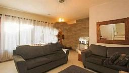 Casa De 4 Dormitorios Para Alugar No Bairro Passo Da Areia.
