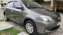 Toyota Etios X 1.3 Flex 16V 5P Mec. 2017