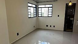 Alugo Kitnet Na C10 No Centro De Taguatinga 