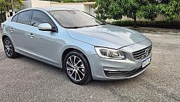 Volvo S60 T-5 Kinetic 2.0 245Cv 4P 2015