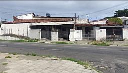 Lote Com 7 Casas Em Rua Principal E Asfaltada De Excelente Localização 