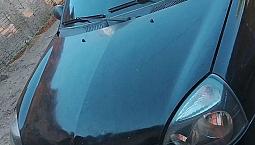 Renault Clio Hi-flex 1.0 16v 3p 2011