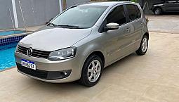 Volkswagen Fox Prime/Higli. 1.6 Total Flex 8V 5P 2013