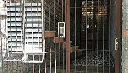 Ap No Bairro Bom Fim 2 Quartos, 2 Banheiros, Cozinha, Sala, Área De Serviço E Dependência