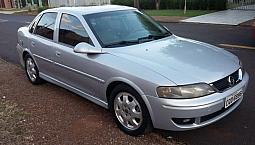 Vectra Cd 2.2 16v /2000 Completo + Teto Solar E Bancos Em Couro (cambio Manual)