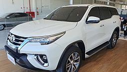 Toyota Hilux Sw4 2.8 Srx 4X4 7 Lugares 16V Turbo Intercooler Diesel 4P Automatico